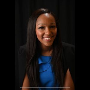 Meet your Posher, Maya